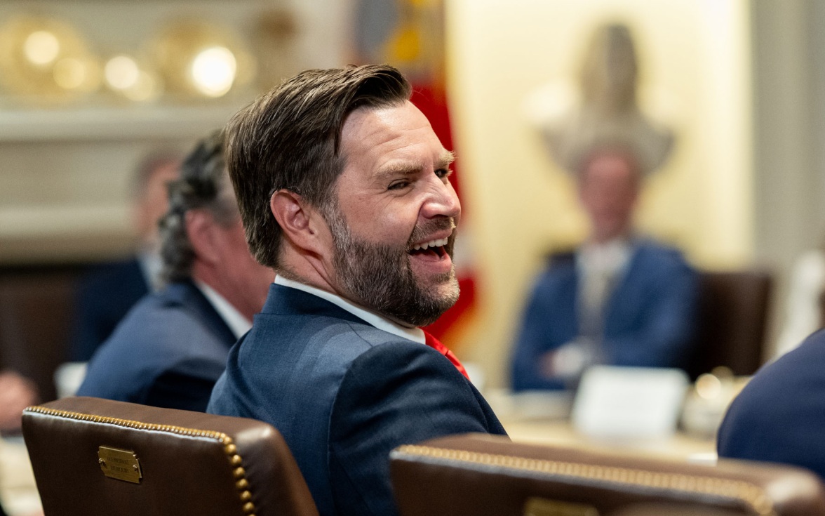 Вице-президент США сообщил о рождении сына