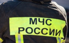 Частный дом загорелся в Адлерском районе Сочи из-за падения обломков БПЛА
