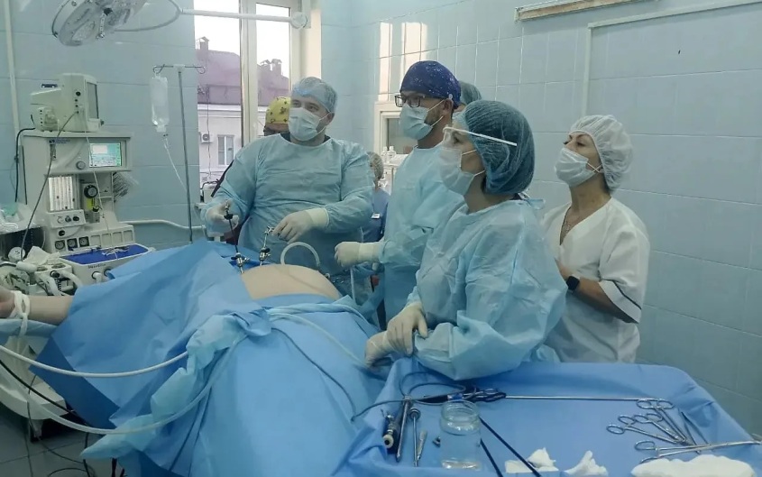 В Приморье врачи спасли будущую маму и ее малыша