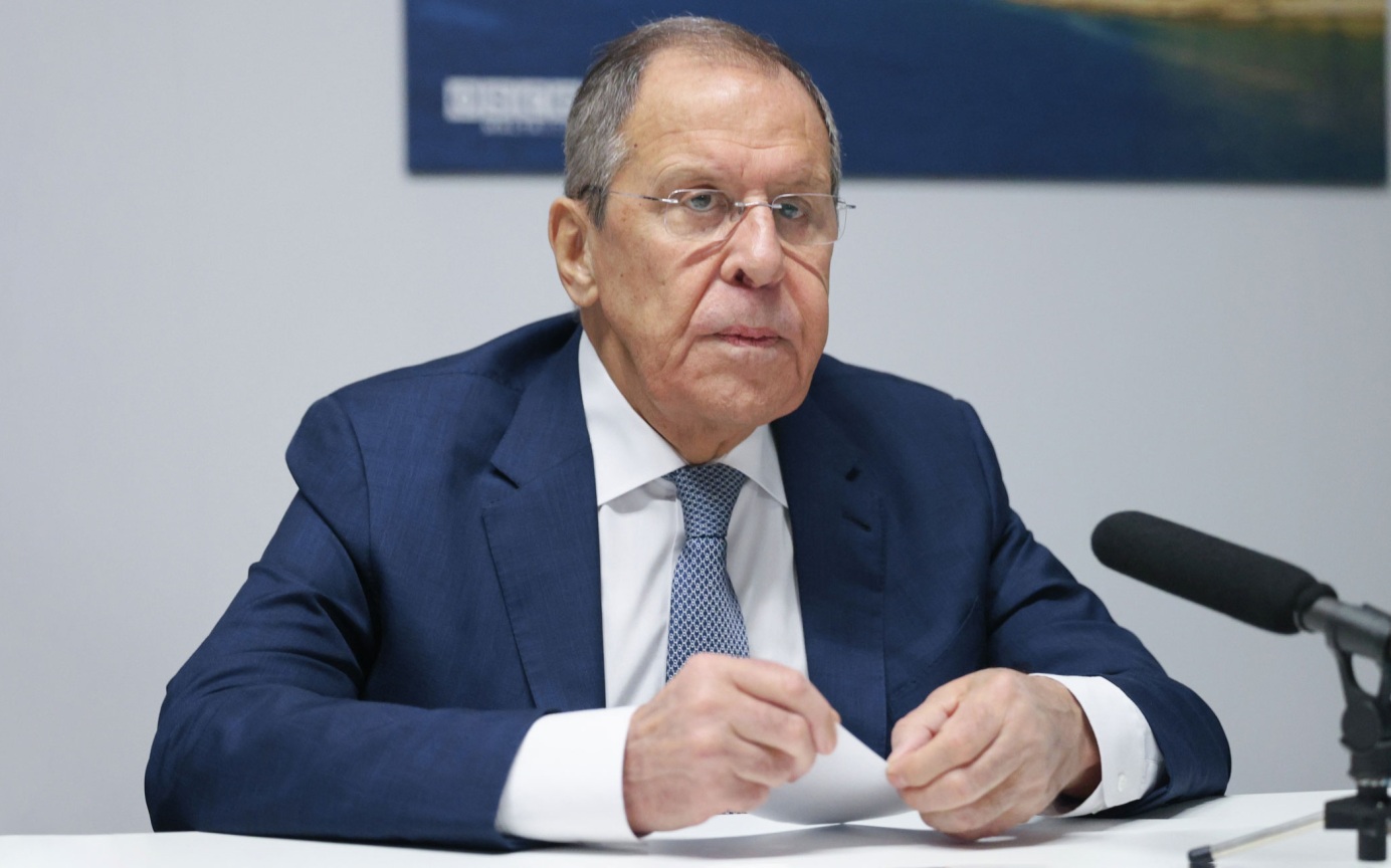 Глава МИД РФ: американская сторона пока не отклонила идеи из Анкориджа