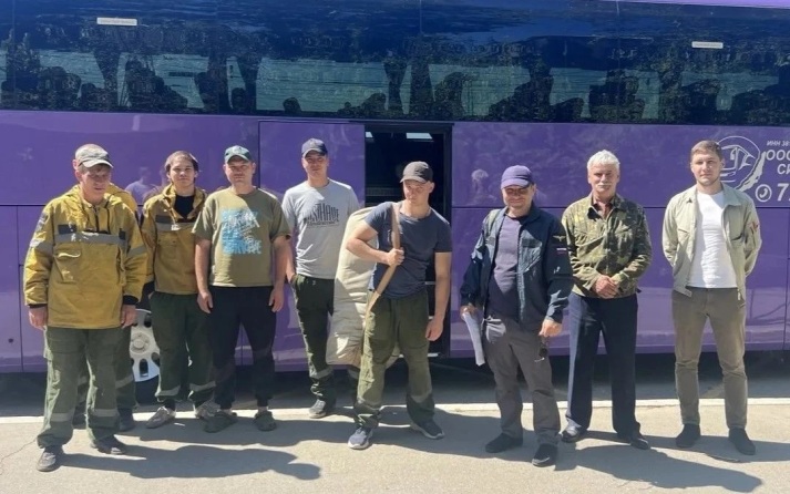 Пожарные из Иркутска отправятся в Томскую область на ликвидацию ЧС в лесах