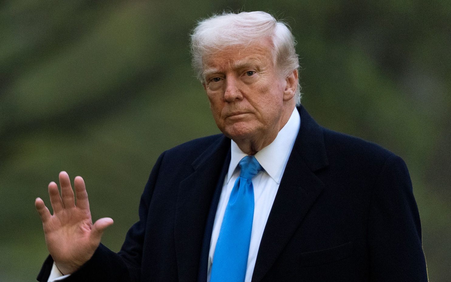 "Я очень разочарован": Трамп пригрозил Ирану ударами из-за действий хуситов