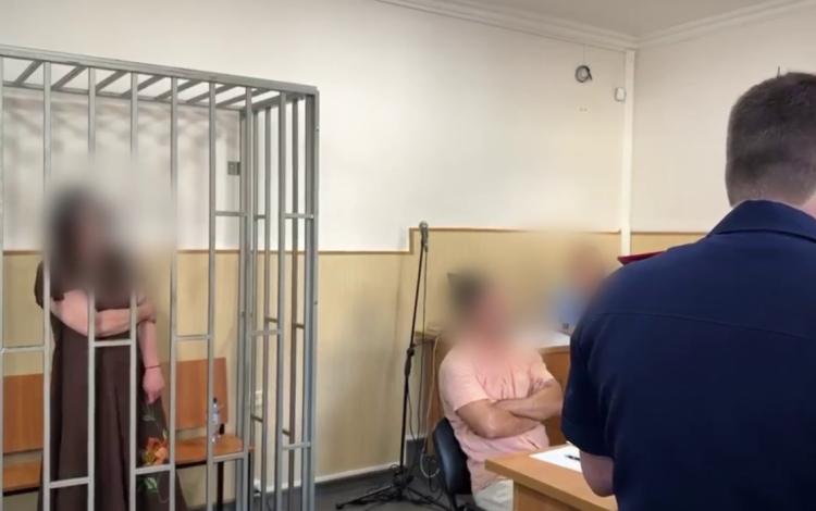 В Сочи заключили под стражу работниц детсада, обвиняемых в истязании детей