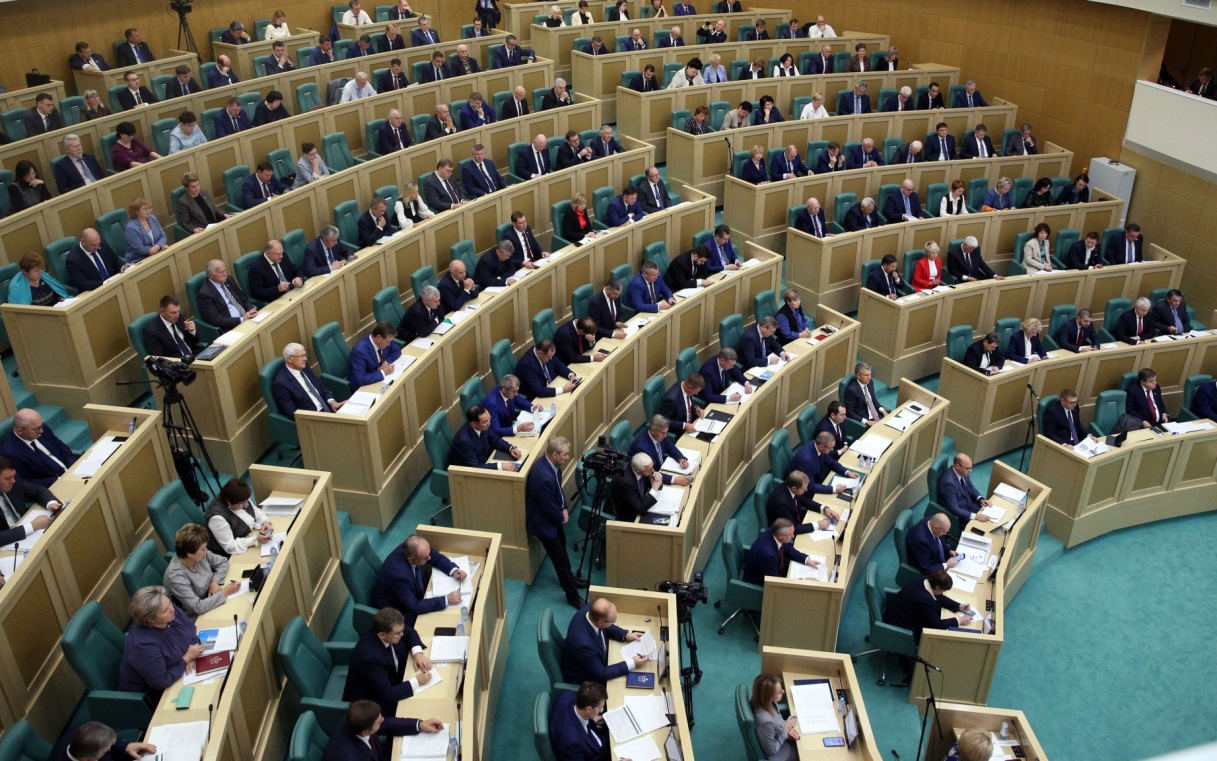 Совфед одобрил ограничения для скрывающихся от наказания релокантов