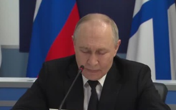 Путин призвал решительно бороться с попытками воздействия на торговый флот РФ