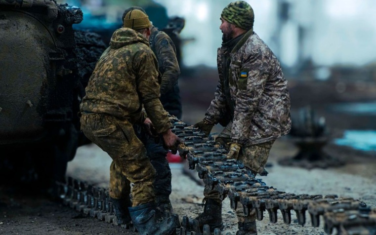 ВСУ возводят укрепления в 90 км от границы с РФ в Черниговской области