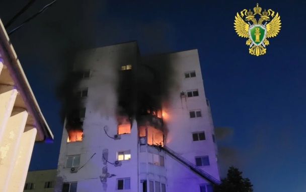 Пожар вспыхнул в многоквартирном жилом доме в Самаре