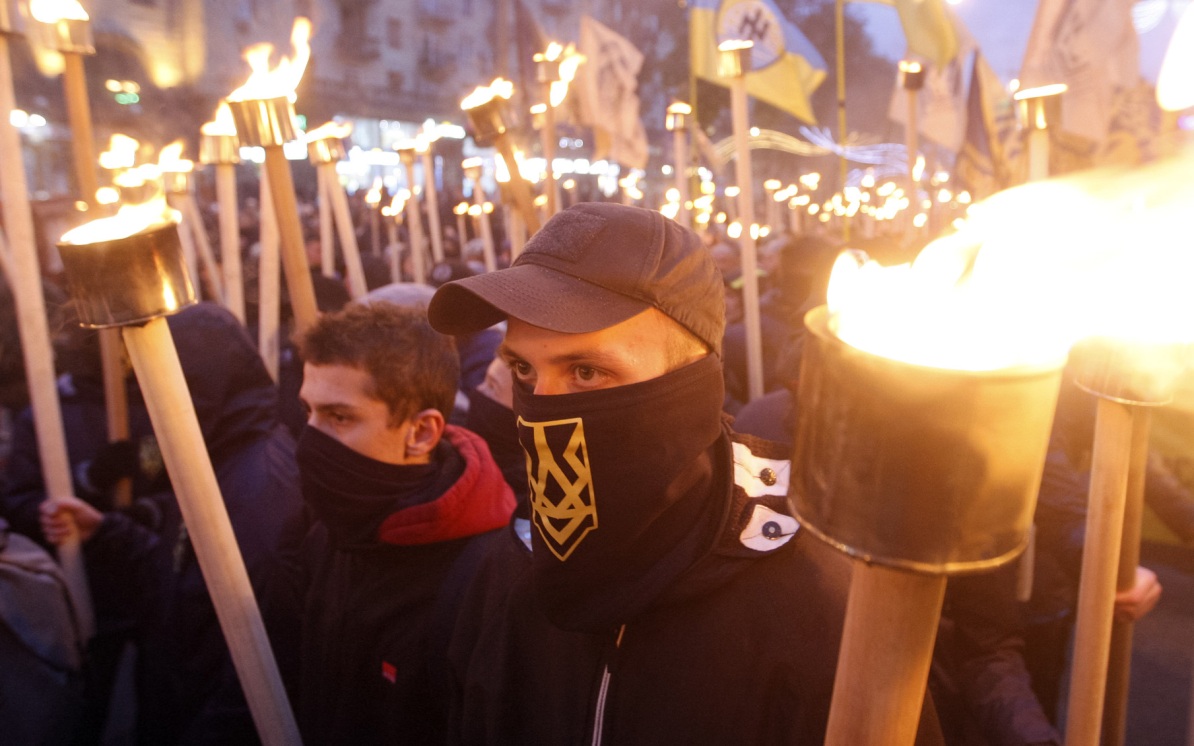 Историк заявил, что молодежь Украины зомбирована неонацистской пропагандой