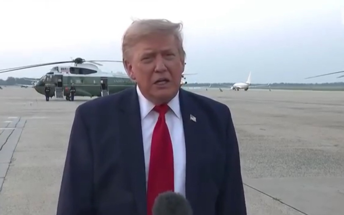 Трамп заявил о желании ввести пошлины на товары из Ирана