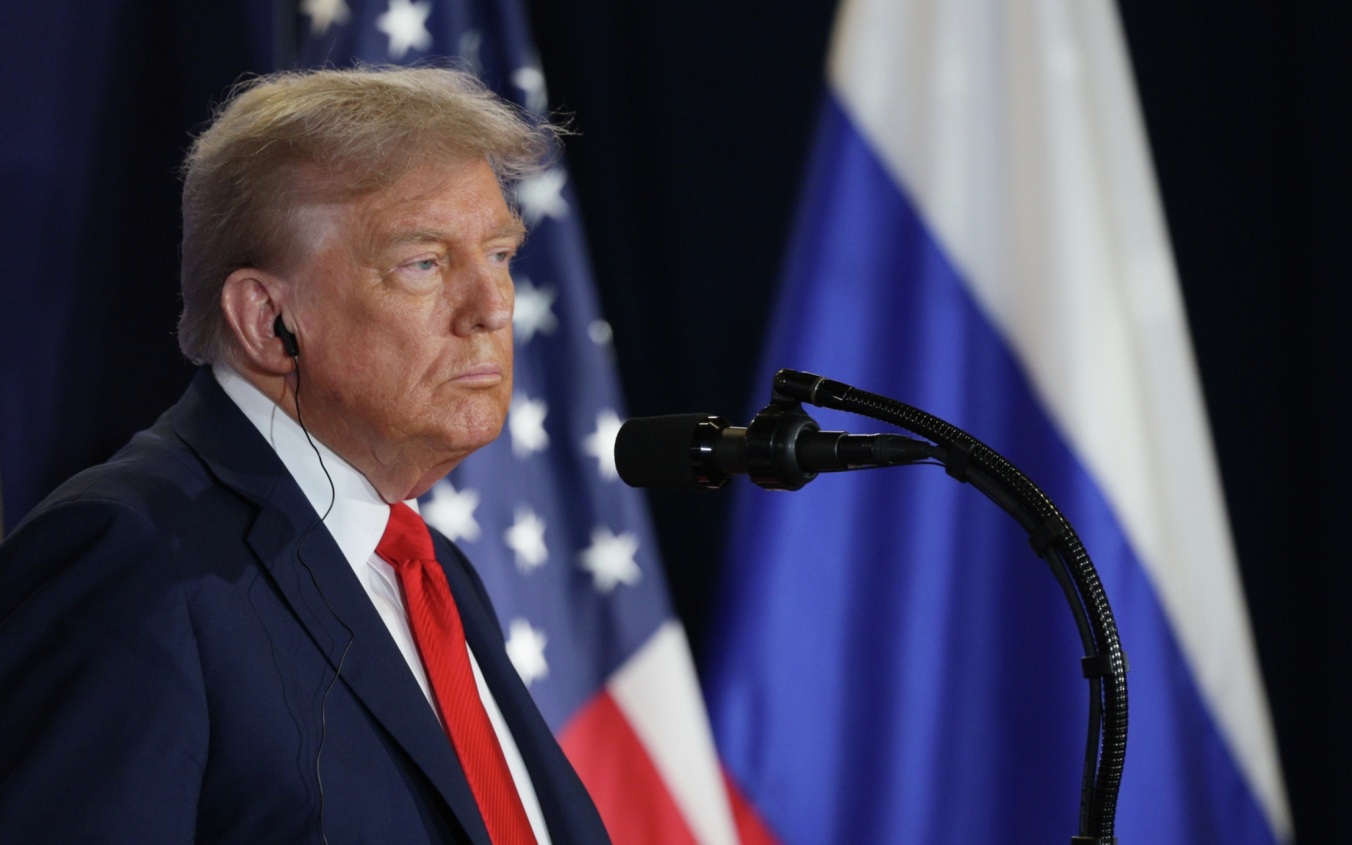 Профессор Лузянин рассказал об особом подходе Трампа к отношениям с РФ