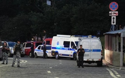 Женщина подозревается в проносе бомбы в ресторан на Кудринской площади в Москве