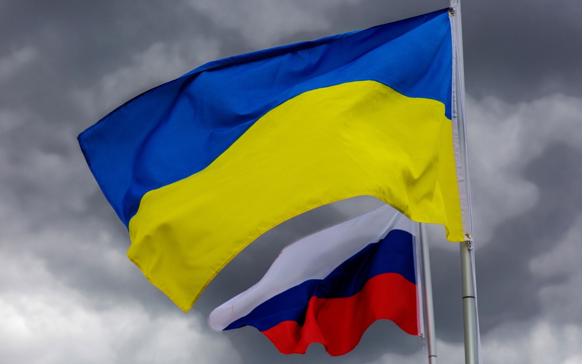 Уехавшие на Запад украинцы ждут Россию, заявил экс-капеллан ВСУ