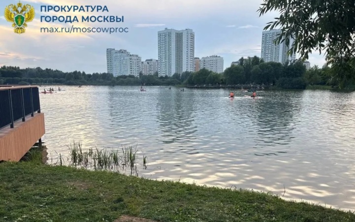 В пруду в столичном районе Южное Бутово утонул 14-летний мальчик