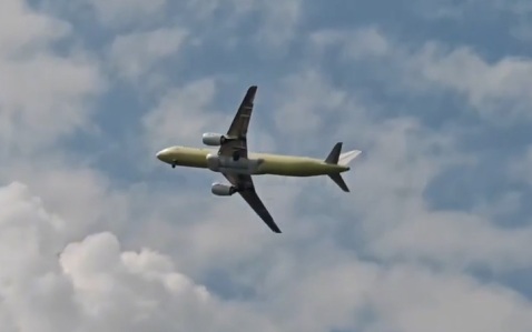 Появились кадры первого полета импортозамещенного МС-21