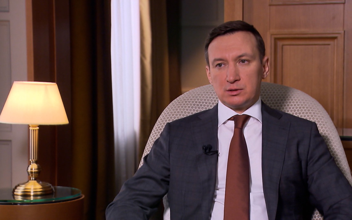 Глава "Алросы" пригласил Путина запустить новый гидроагрегат на ГЭС в Якутии