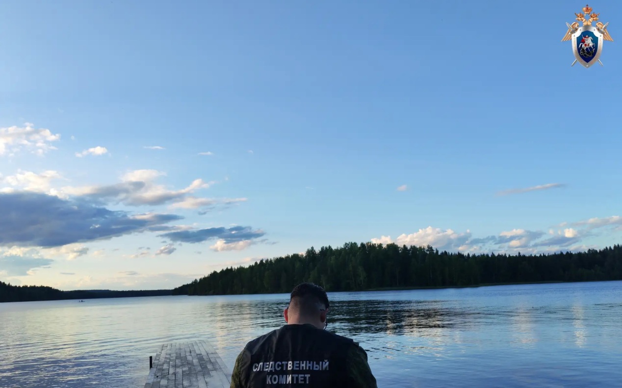 В Карелии 34-летняя женщина утонула во время водной прогулки