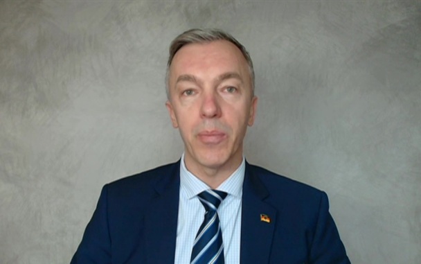 Политик Шмидт объяснил, почему граждане Германии не хотят войны с Россией
