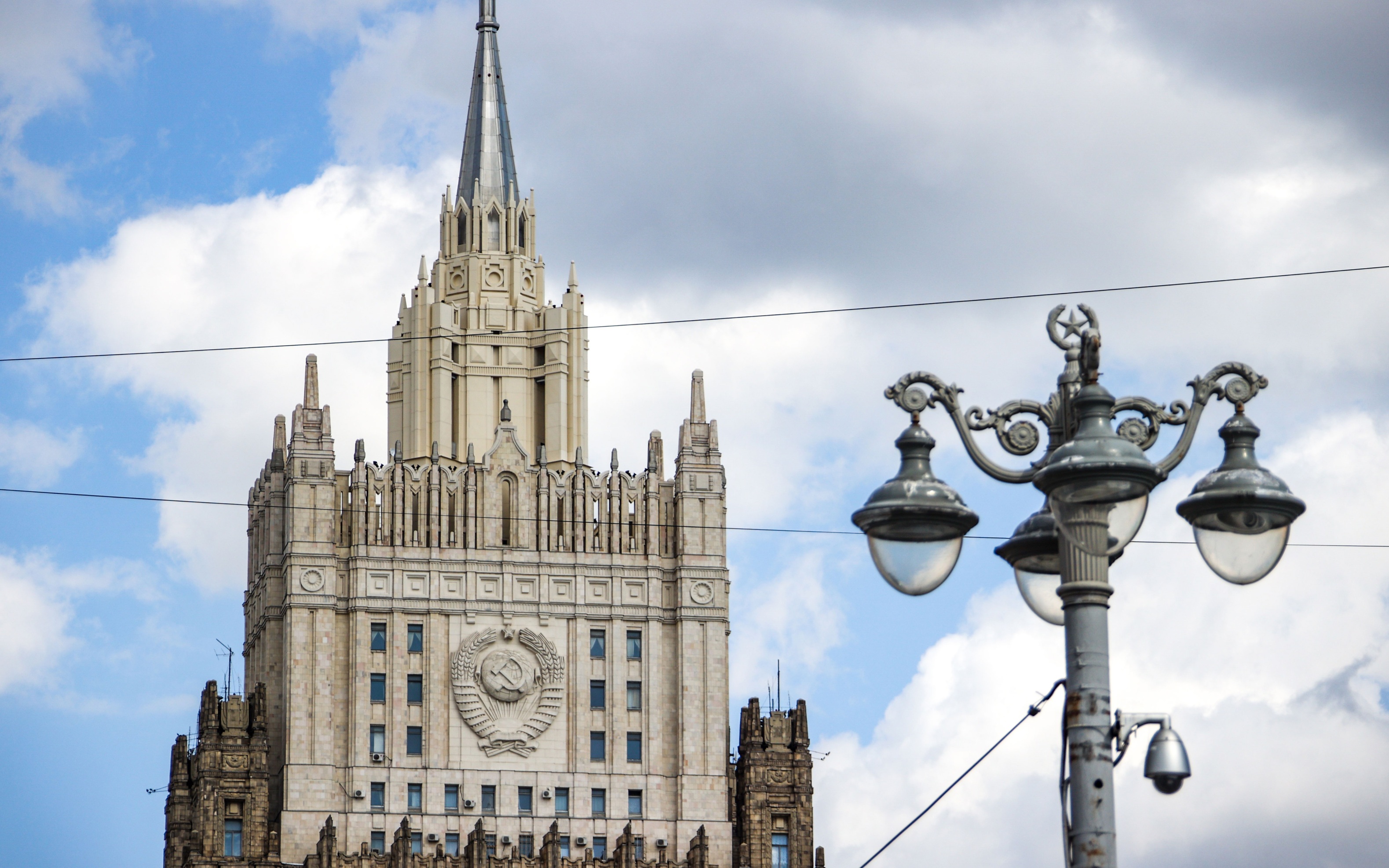 В МИД России заявили, что Германия не может быть посредником по Украине