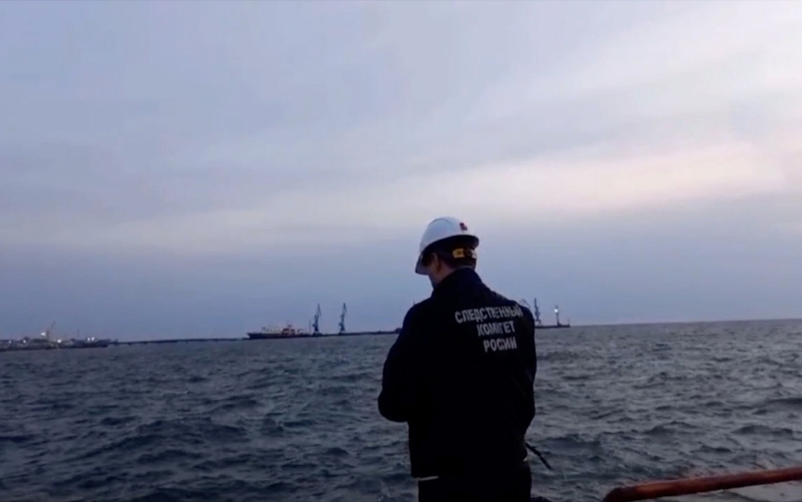 Тело утонувшего мужчины обнаружили на побережье Сахалина