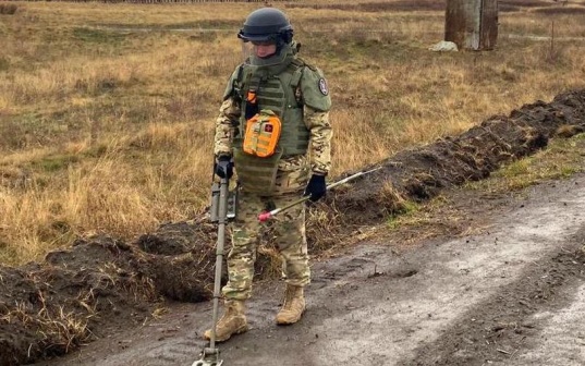 Жителей Энергодара предупредили, что ВСУ опять заминировали дорогу