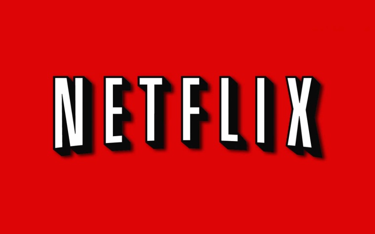 Netflix "поселил" мужчину в билборд на выходные для рекламы фильма