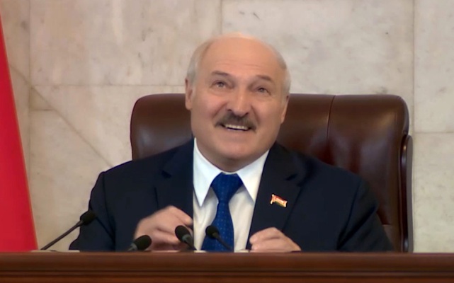Лукашенко объяснил выгоду от безвиза для граждан соседних стран ЕС