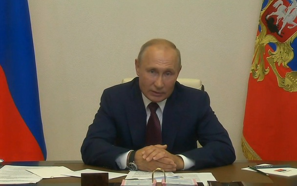 Путин отметил рекордные темпы жилищного строительства в России