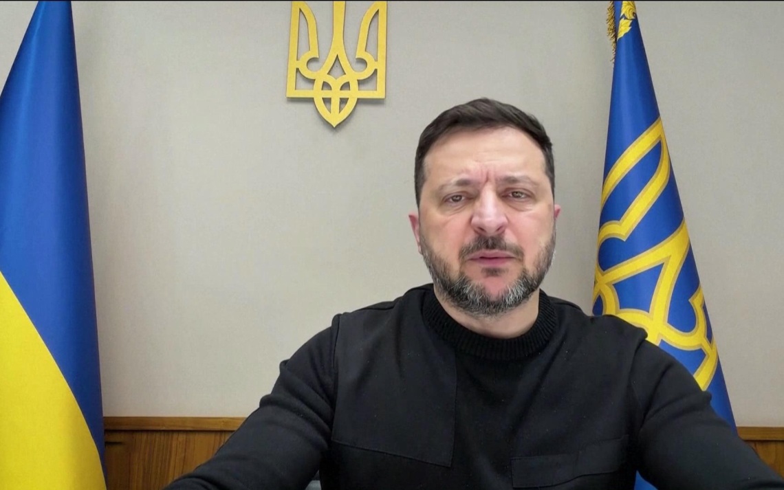Захарова указала на рост богатства Зеленского на фоне бедности населения Украины