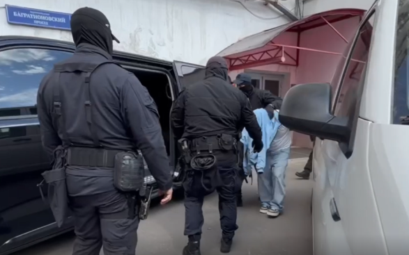 Число задержанных во время рейда на "Горбушкином дворе" увеличилось