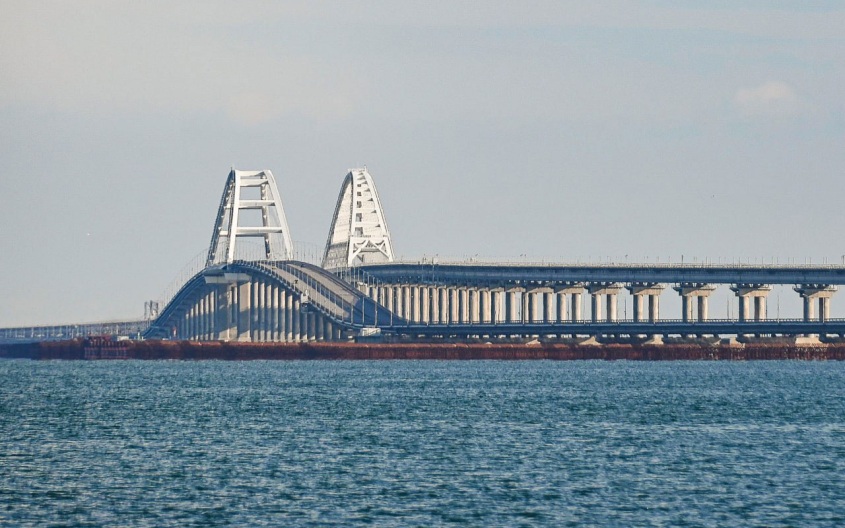 Крымский мост открылся для автотранспорта