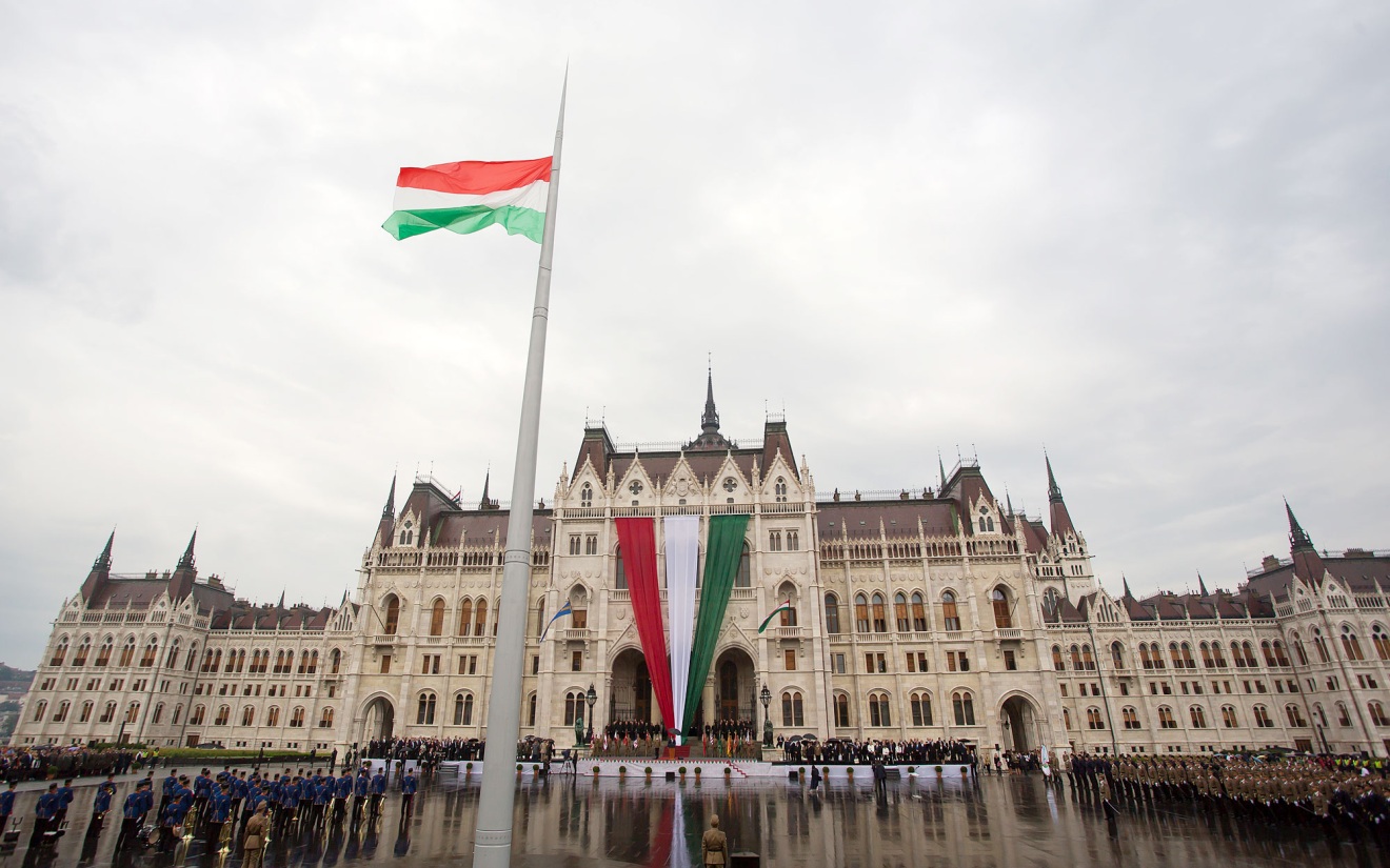 В Венгрии прекратили дело против украинских инкассаторов