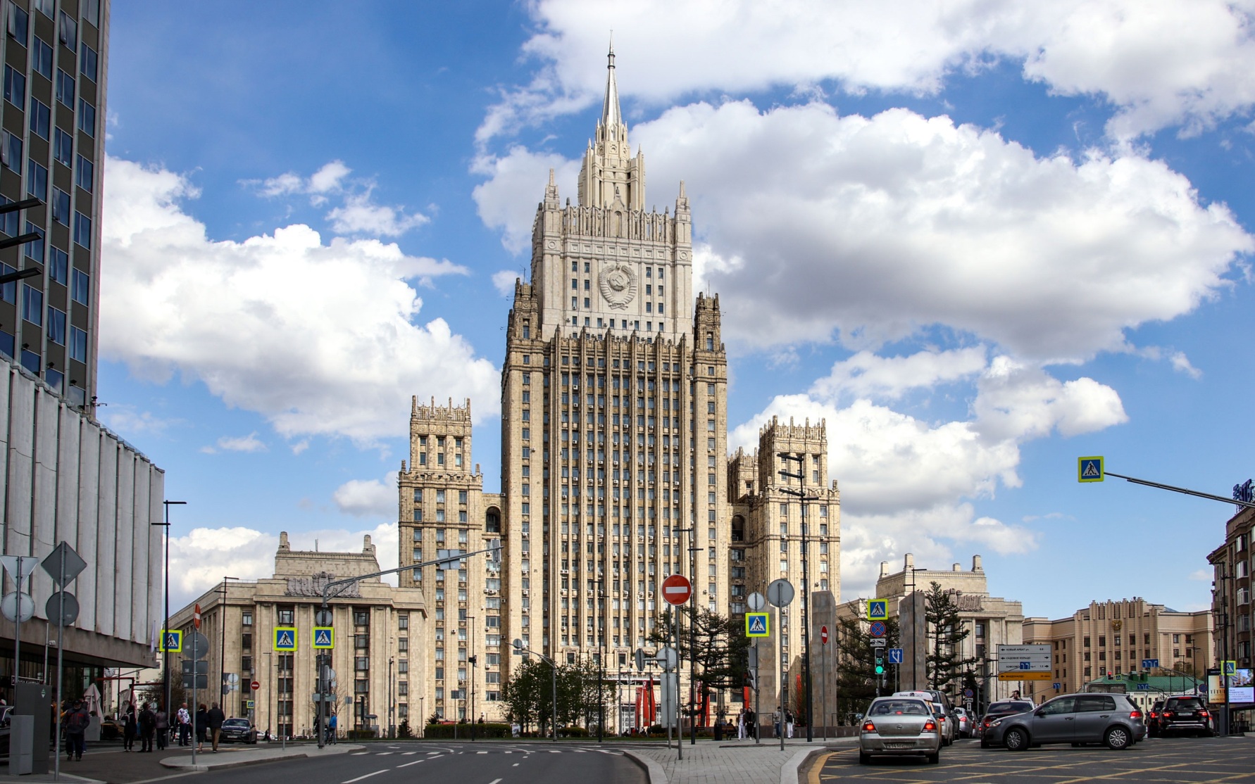 Москва предупреждает о риске гуманитарной катастрофы в Косове