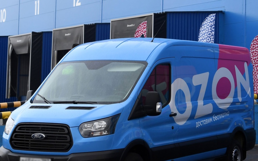 После атаки БПЛА на склад в Самарской области Ozon открыл горячую линию
