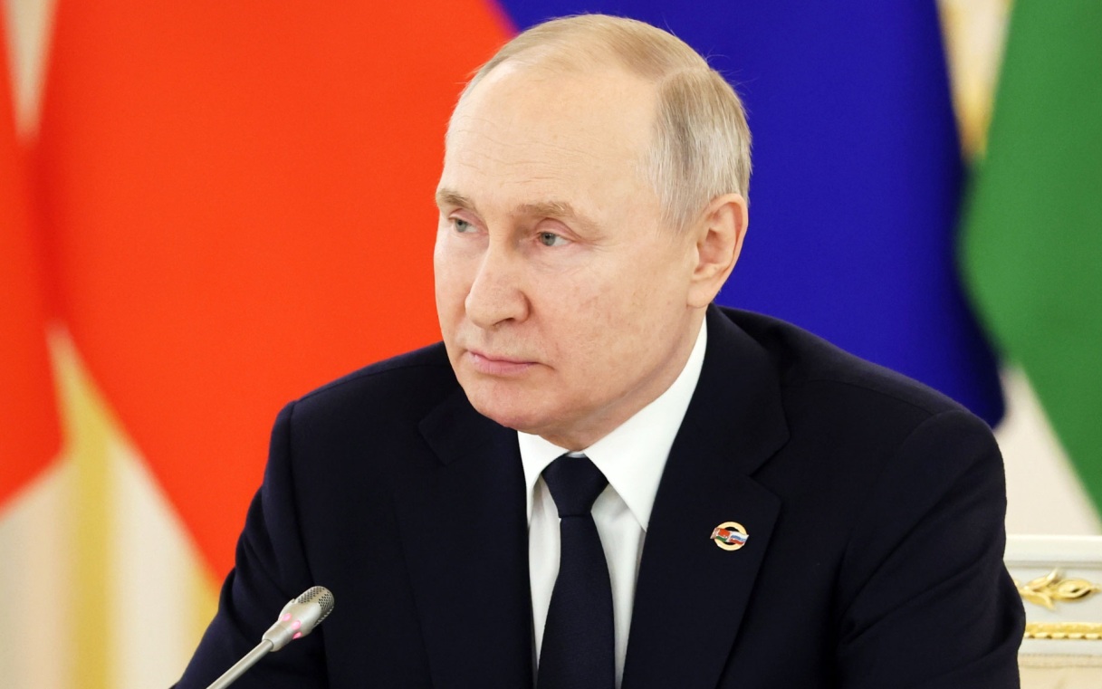 Путин заявил, что единство фронта и тыла являются силой России