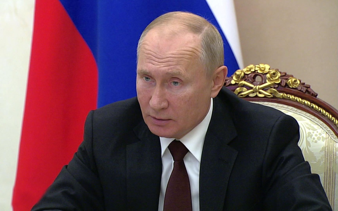Путин: Россия готова к переговорам на основах реалий, существующих на земле