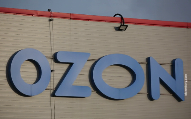 Движение товаров на горящем складе Ozon в Оренбурге временно остановлено