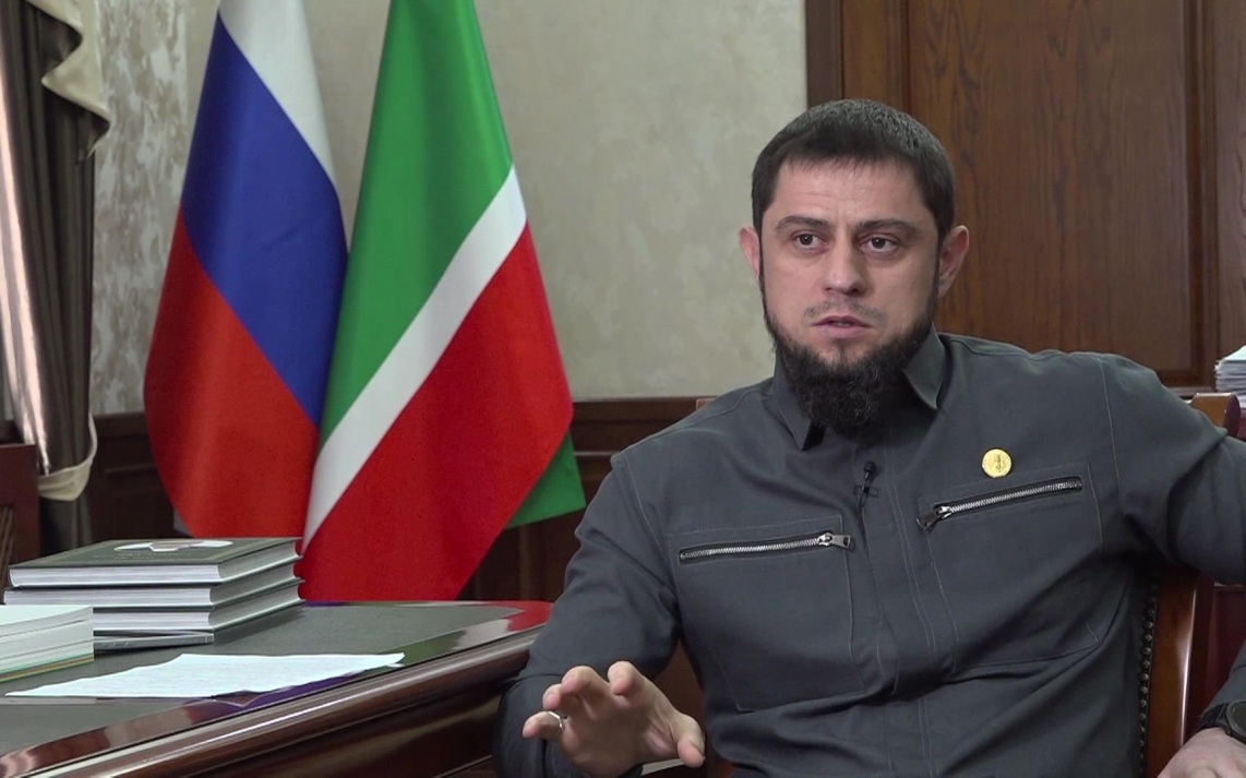 Фонд Ахмата Кадырова отправил 29 тыс. тонн продовольствия в зону СВО
