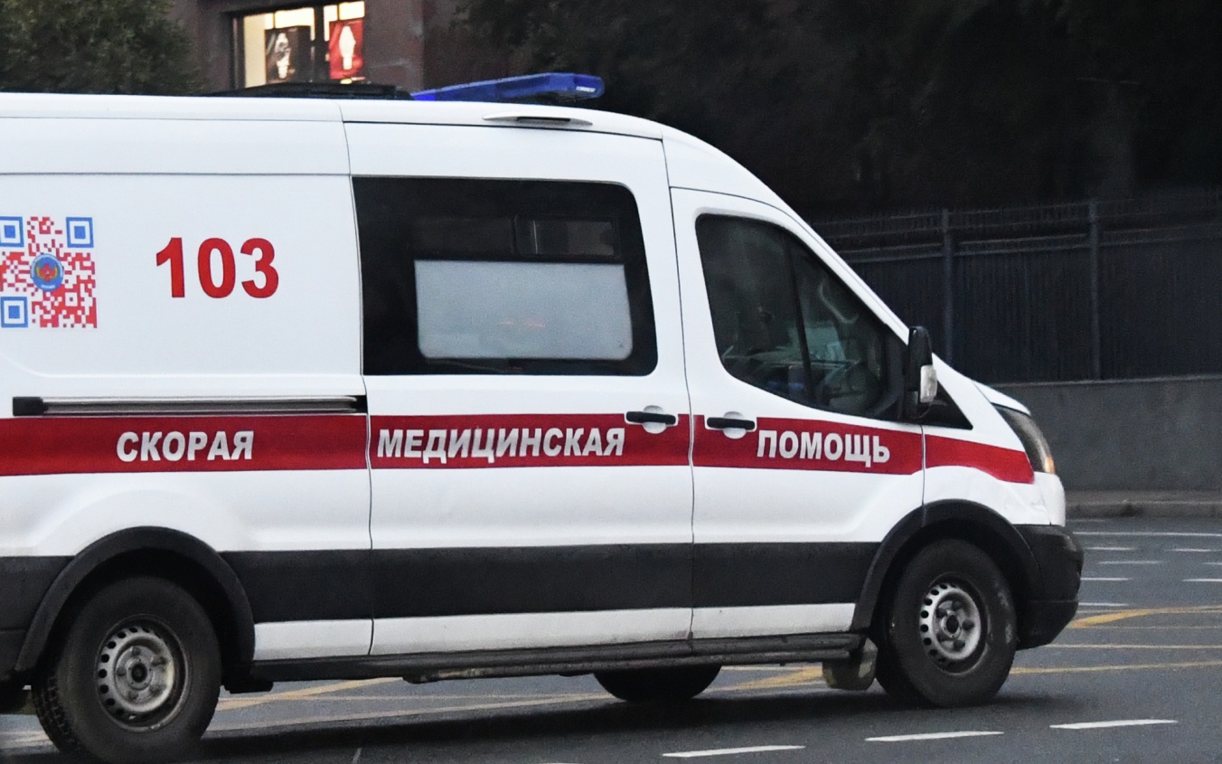 Мать переехала своего ребенка во дворе дома в Пермском крае