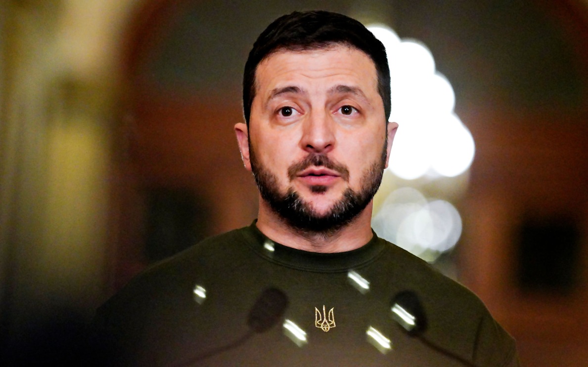 Раскрыт смысл длинных видеообращений Зеленского