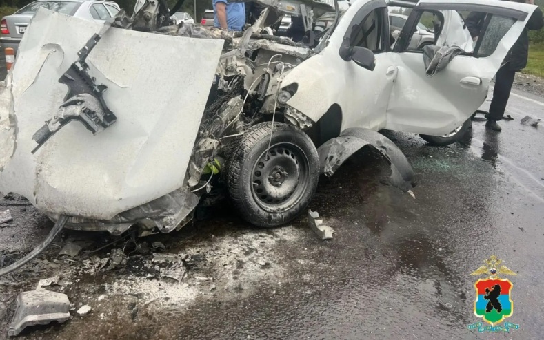 В Карелии два человека погибли и трое пострадали в ДТП