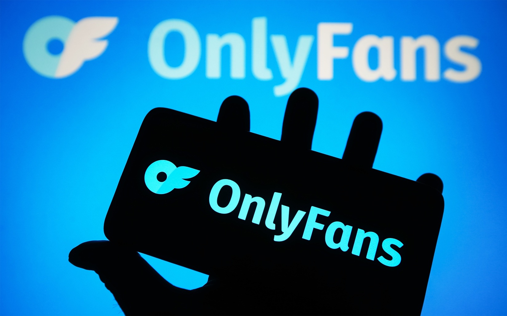 Владелец OnlyFans получил 709 млн долларов дивидендов незадолго до смерти