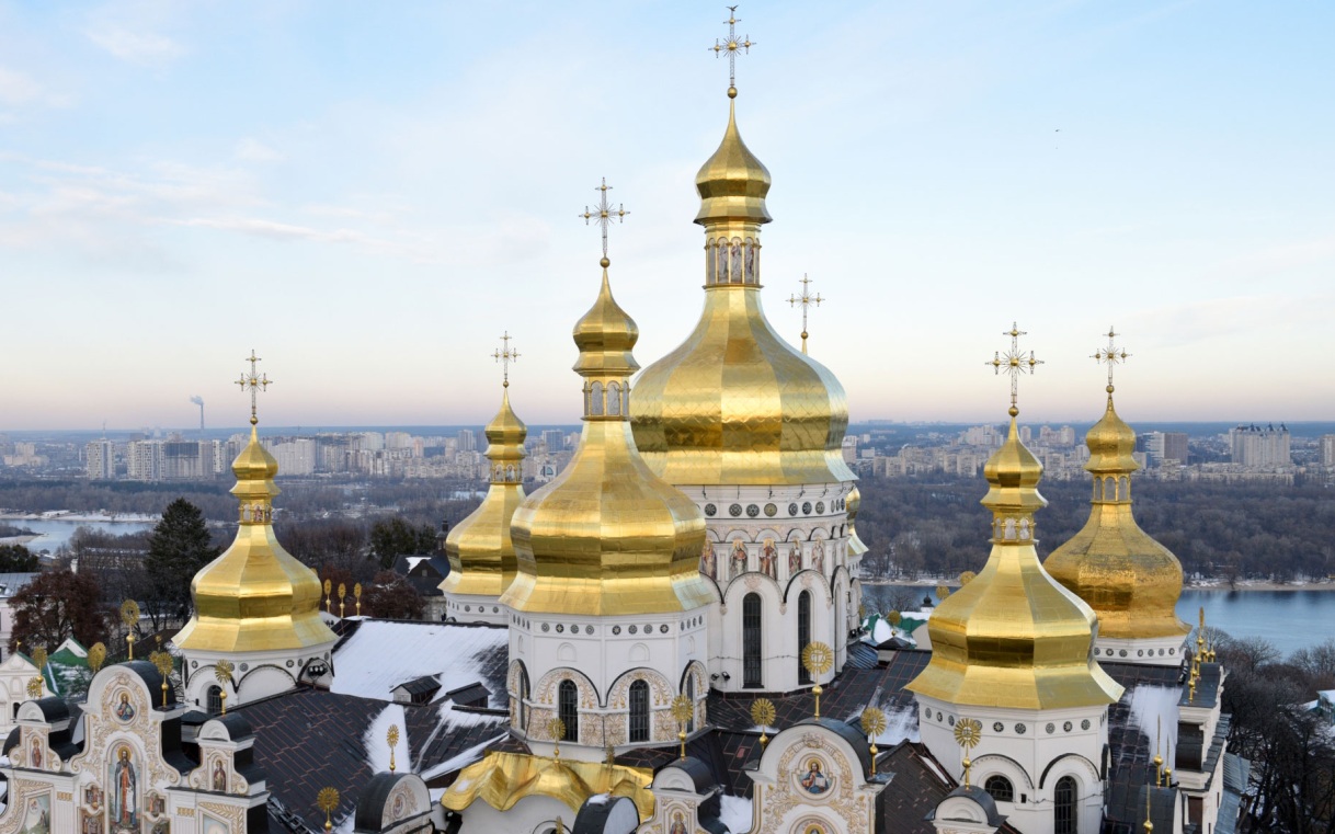 Киев относится к мощам святых как к разменной монете, заявили в МИД России