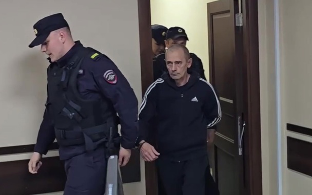 Алтайский маньяк Витали Манишин попросил оправдать его