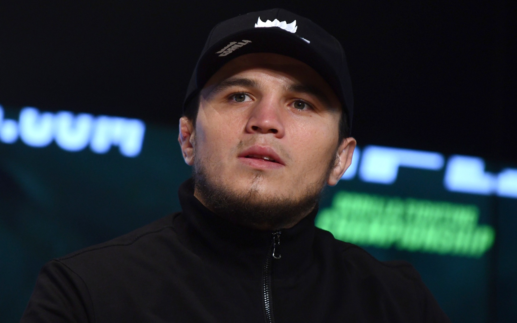 Умар Нурмагомедов уступил Сун Ядуну на турнире UFC в Шанхае