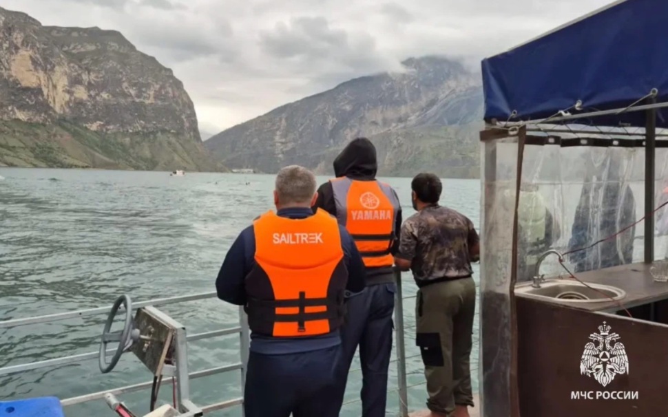 В Дагестане до утра приостановили поиски пропавшего на водохранилище юноши