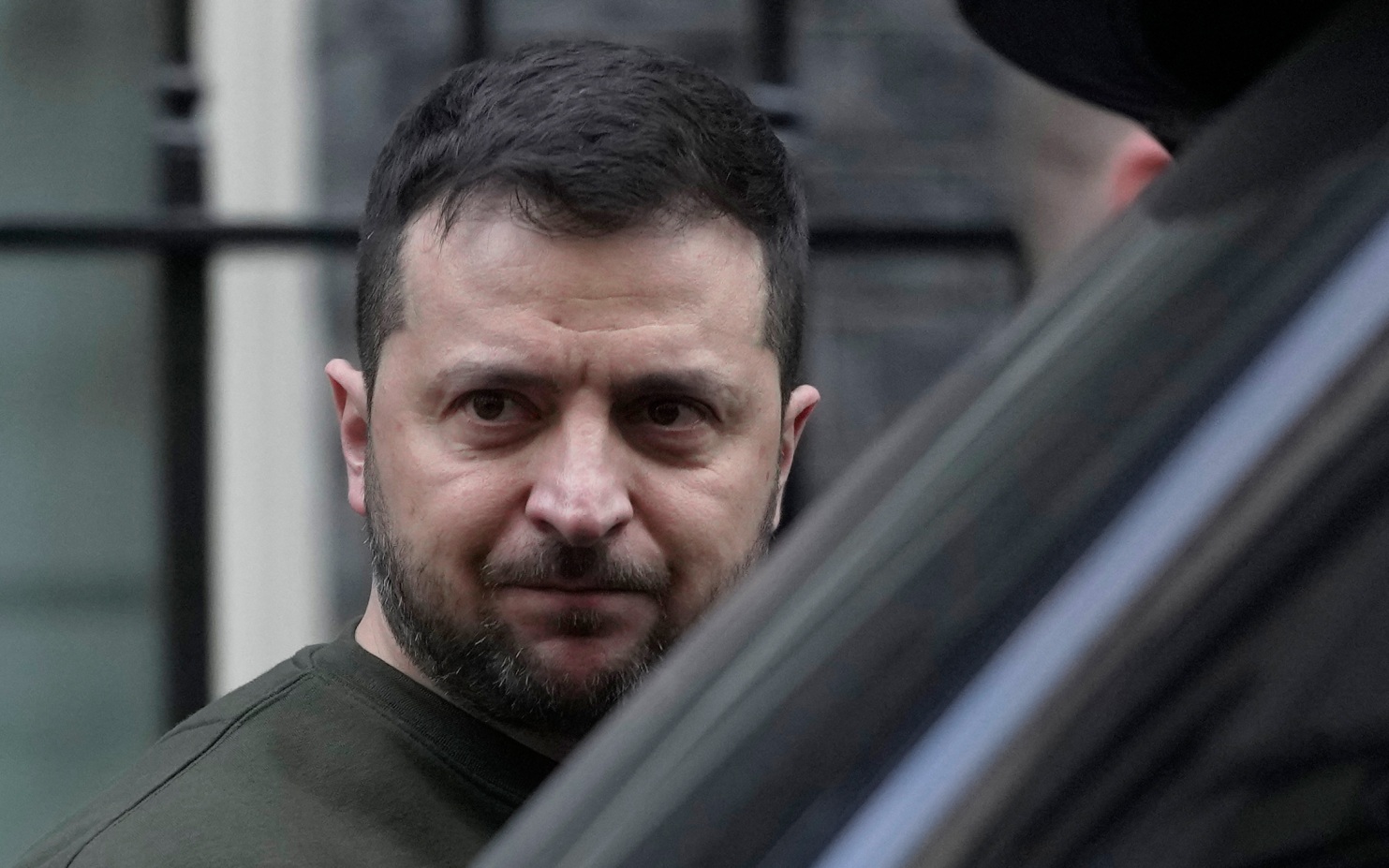Зеленского после угроз о налетах БПЛА сравнили с Басаевым