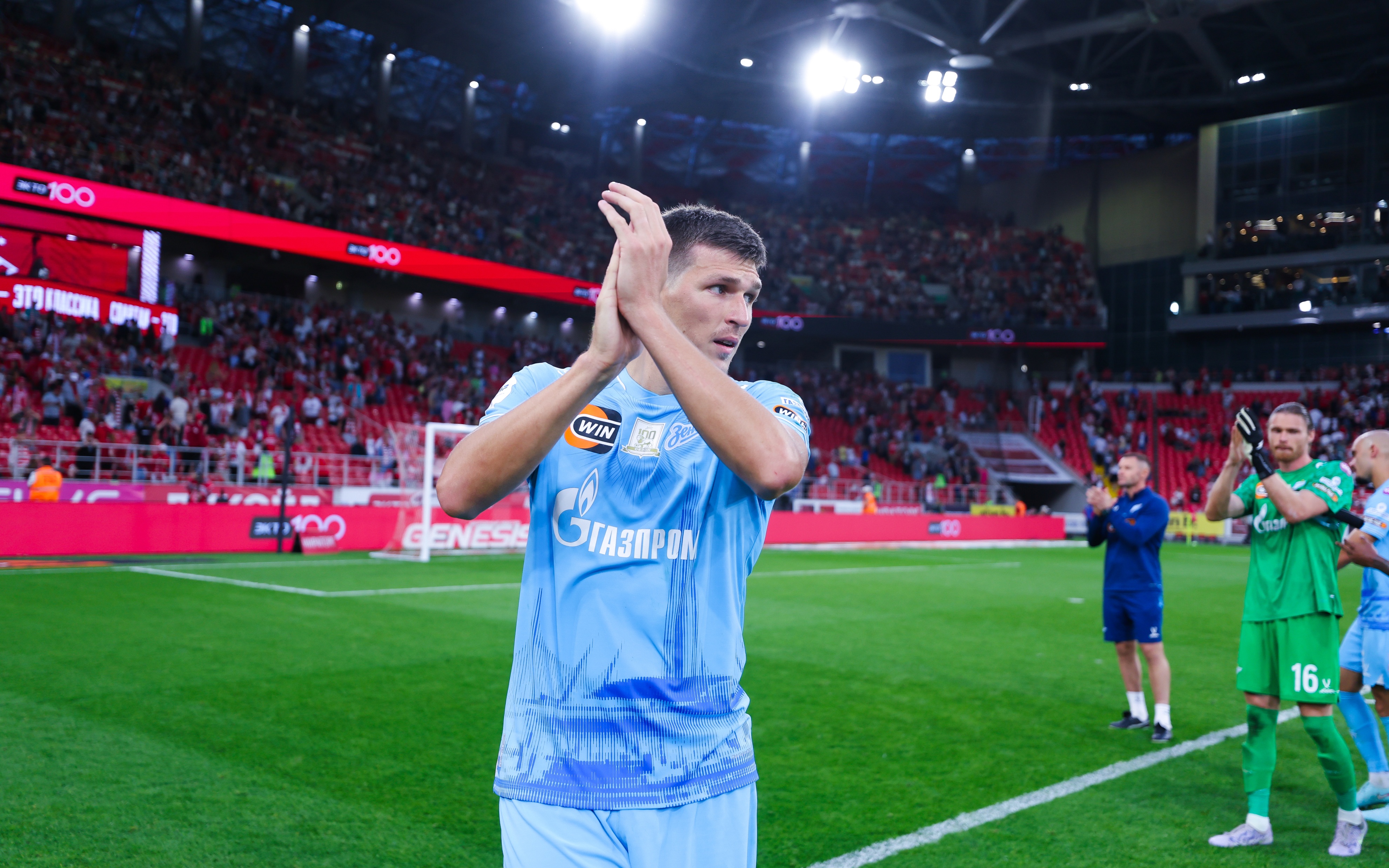 "Зенит" разгромил махачкалинское "Динамо" со счетом 3:0 в Кубке России