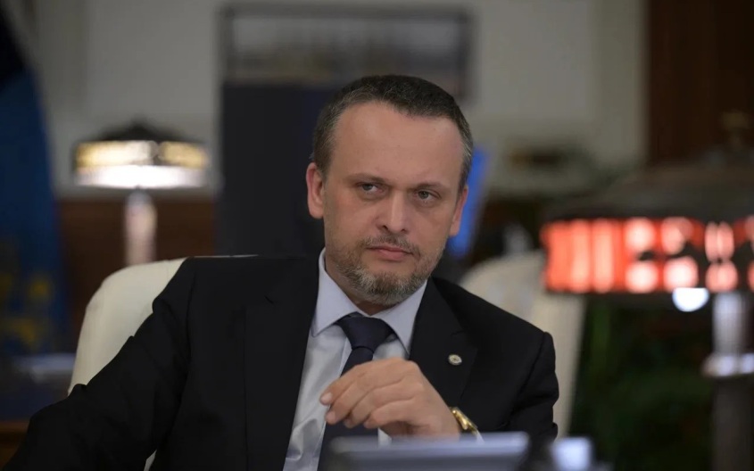 В Минтрансе РФ считают пиаром угрозы Зеленского в адрес гражданской авиации РФ