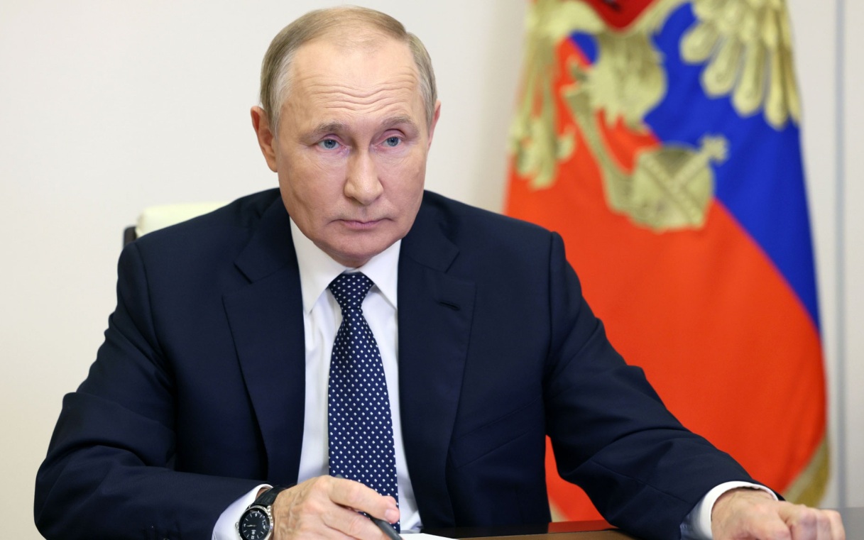 Путин начал заседание оргкомитета "Победа"