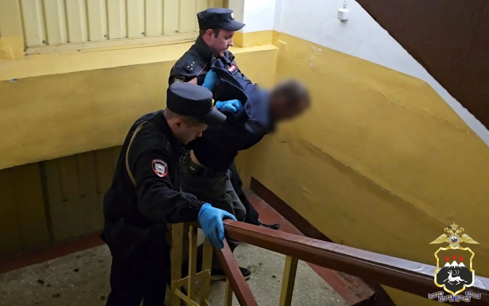 Жителя Камчатки задержали за угрозу взорвать гранату в жилом доме